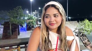 The first date with a stranger
