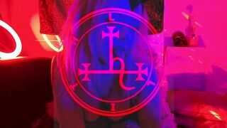 Worship LILITH Dark Femdom-domme Succubus GOON ENCOURAGEMENT