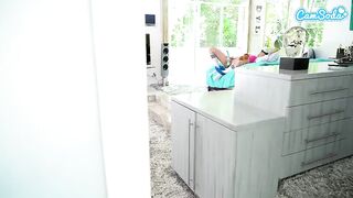 Stepsister Caught Masturbating Thinks She Is Screwing Her Boyfriend