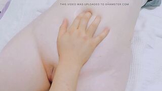 masturbating her tight navel until her twat gets soaked