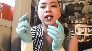 Chain Smokin' and Nicotine with Miss Dee