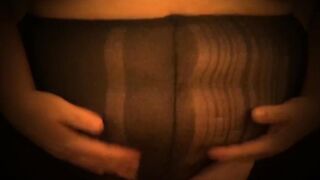 Ripped tights - BBW gets too obese and rips through tights