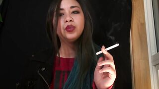 Miss Dee Nicotine Ashes On YOU - Smokin' Fetish - Ashtray POV