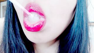 Food Porn Diary: Mila loves Lolipops! (ASMR)