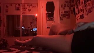 Horny Trans Chap has a priceless wank (quick cum!)