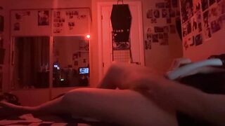 Horny Trans Chap has a priceless wank (quick cum!)