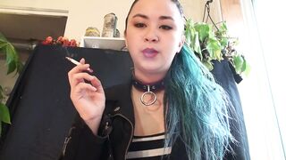 MissDeeNicotine Loves Smokin' with her Human Ashtray