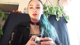MissDeeNicotine Loves Smokin' with her Human Ashtray