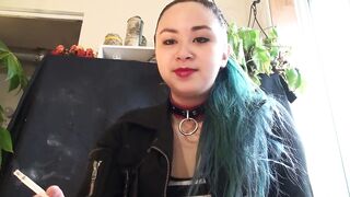 MissDeeNicotine Loves Smokin' with her Human Ashtray