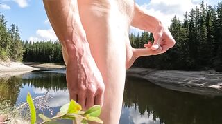 Amateur Jerking Off Alone Outdoors!