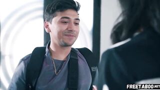 Anal Screwing My Hot Stepmom One Last Time Before Going To College