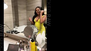 BLACKEDRAW Wild BFF's share a BBC in hawt three-some