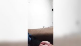 Handjob Mr Tom Shades