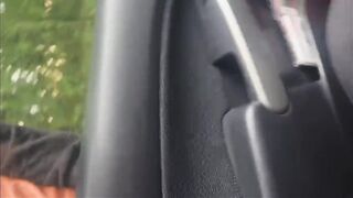 Stepbro needs to use KaliyaTGirl Outdoors on roadside