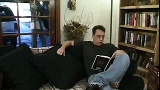 Flawless golden-haired bitch enjoys blowing schlong