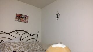 FINGEER BANG + SEX-TOY SCREW FULLY NAKED TEEN CHATURBATE CAMGIRL LIVESTREAM RECORDING