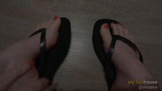 YOU Love My Feet in Flip Flops
