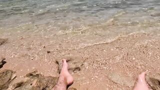 Handjob from a hot STRANGER at the beach