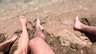 Handjob from a hot STRANGER at the beach
