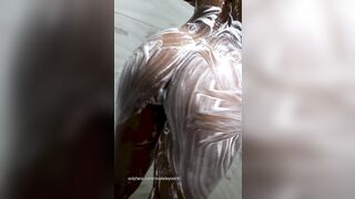 shampoo makes this latina feel like pure desire with madeleyne08