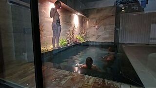 After a swim in the pool, the friendship story ends in sex: betraying a friend's trust by with her husband.