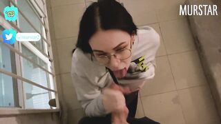 This sweetheart answered for her words and sucked the bully