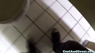 Housewife loves big facial in restaurant restroom