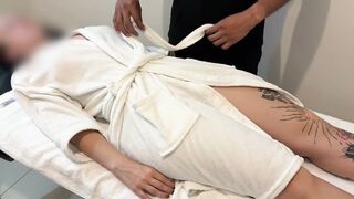bare massage for a gym angel