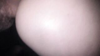 AMATEUR CUCKOLD WIFE ENJOYS ROUGH BUTT PLAY