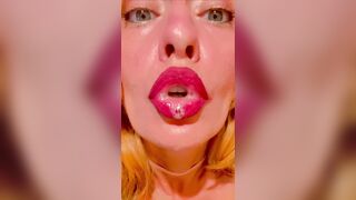 HOMEMADE CONCUPISCENT EXPLiCiT MUSiC clip THEN PUSSY RUBBiNG AND WRAPPING MY LiPS AROUND SCHLONG AND SPiT PLAY