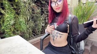 A stranger offers me aid, and I thank him with the almost all priceless blowjob of his life - Aviigail