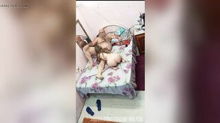 LITTLE DUDE DESIRES A THICK DICK