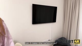DEBT4k. A Redhead with a Perfect Body Seduced the Debt collector