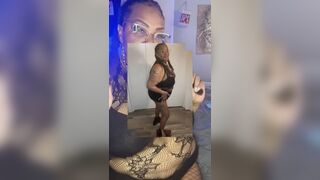 Chunky with big titty need smokin' a blunt