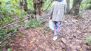 Thai Teenagers get Lost in the Forest and get Excited, so they have Sex.
