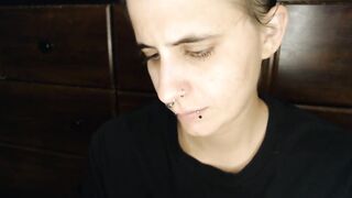 Pierced Lesbian Sugar-plum Licker