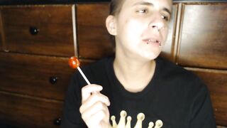 Pierced Lesbian Sugar-plum Licker