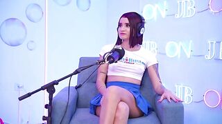 Lesbian slut SelenaPaige squirts like insane while her friend gives her intense a bit of booty with a giant ramrod!