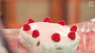 Cake Porn: a Queer Foodplay Adventure