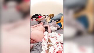 Alternative Trans Bimbo MILF Christi Cream Cake Shows off Jiggle Physics