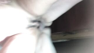 Me deje llenar todó el culo de leche por el pervertido de mi marido,