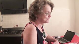 La Lewd Granny Needs A Precious Screwing