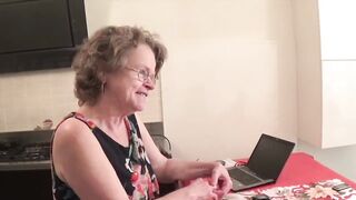 La Lewd Granny Needs A Precious Screwing