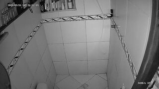 I installed a security camera in the bathroom to catch my stepdaughter exposed!