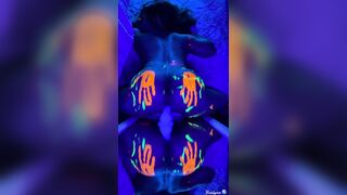 Cum to the Ruelynn dildo fucking glow party