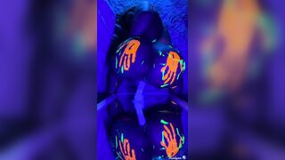 Cum to the Ruelynn dildo fucking glow party