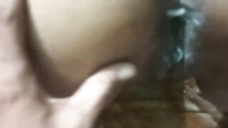 Big Ass Bhabhi fucking on Her Room Moaning loudly