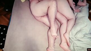 MILF fututa rough pe neasteptate dimineata de un student cu pula groasa