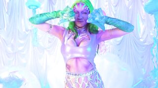 Deep Sea Creatures Shoot: Behind the Scenes with Jewelz Blu & Little Puck