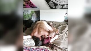 Amateur Couple Make Passionate Love in the Morning